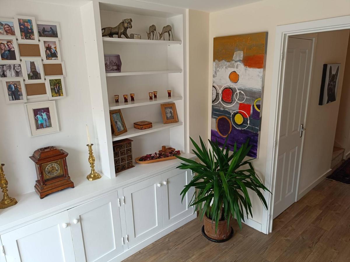3 Bedroom Townhouse Near Bicester Village 外观 照片