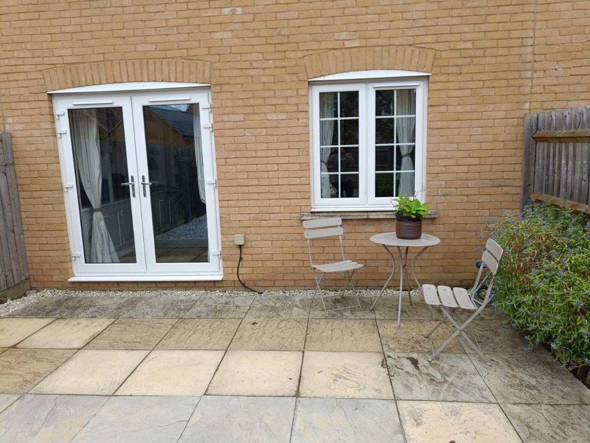 3 Bedroom Townhouse Near Bicester Village 外观 照片