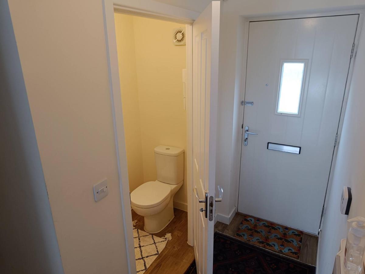 3 Bedroom Townhouse Near Bicester Village 外观 照片